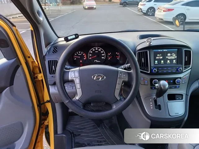 Hyundai The New Grand Starex id 3538177 из Кореи 7