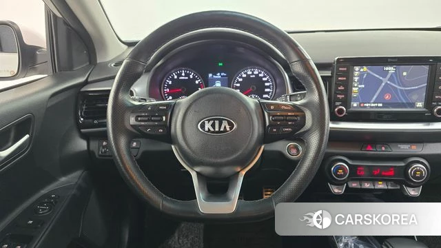 Kia Stonic id 4496629 из Кореи 7