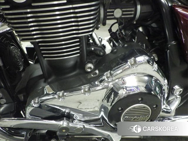 Triumph THUNDERBIRD id 3945716 из Японии 7