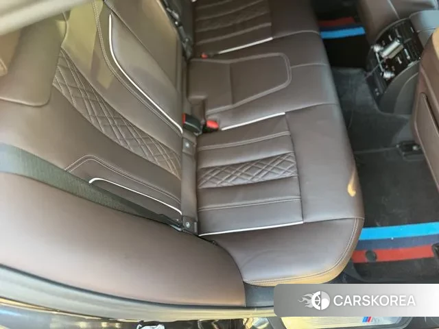 BMW 5 Series (G30) id 3732822 из Кореи 7