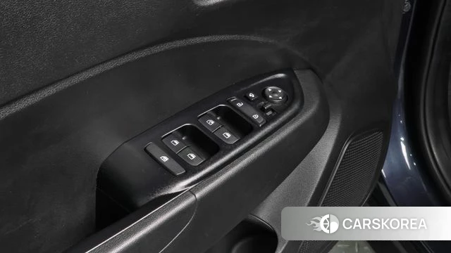 Hyundai Venue id 4615010 из Кореи 7