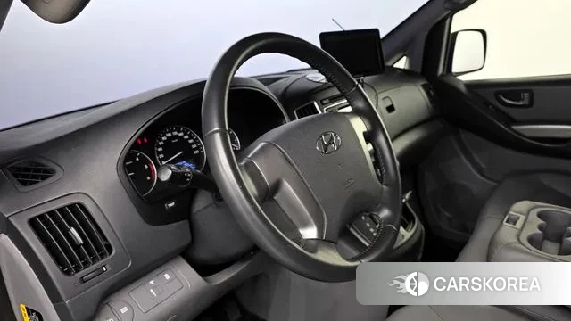 Hyundai The New Grand Starex id 3156405 из Кореи 7