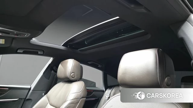 Audi A7 (4K) id 4609817 из Кореи 7