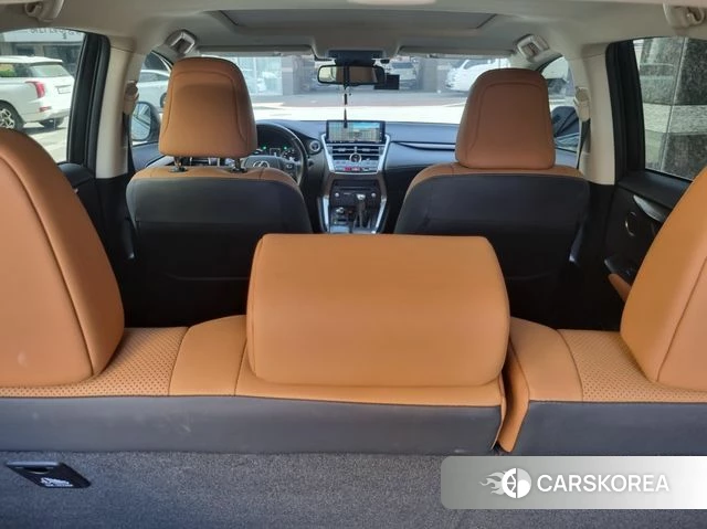 Lexus NX300h id 4202795 из Кореи 7