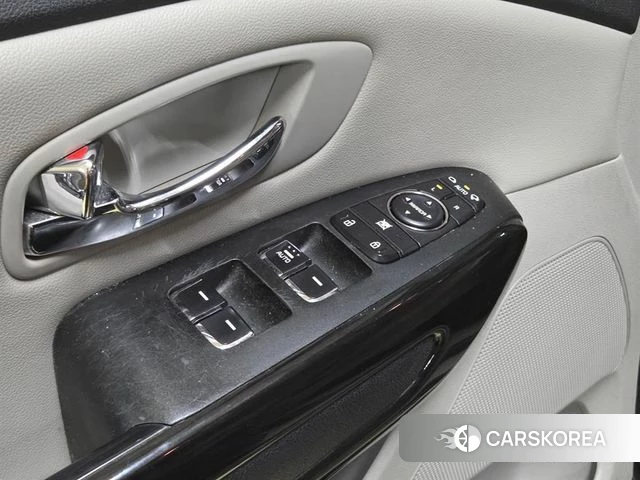 Kia The New Carnival id 4485868 из Кореи 7