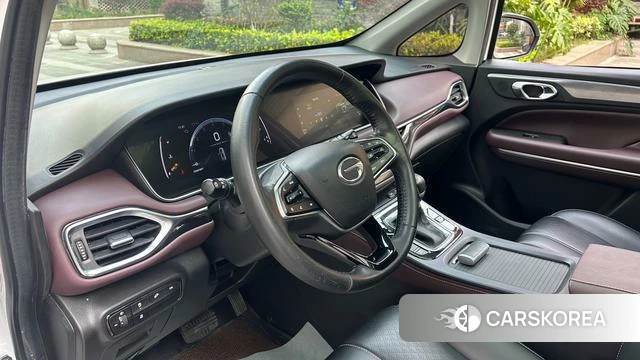 GAC Trumpchi Trumpchi M6 id 4216835 из Китая 7