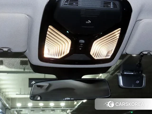 BMW 5 Series (G30) id 3384999 из Кореи 7