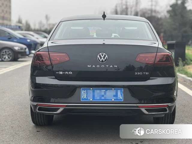 Volkswagen Magotan id 4263856 из Китая 7