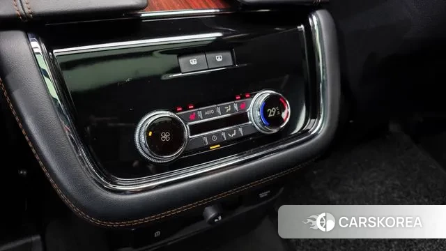 Lincoln Navigator 4th generation id 3702161 из Кореи 7