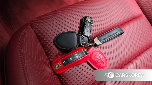 Porsche 911(992) id 4586431 из Кореи 7