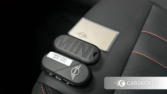 Mini Cooper S 4th Generation id 4266240 из Кореи 7