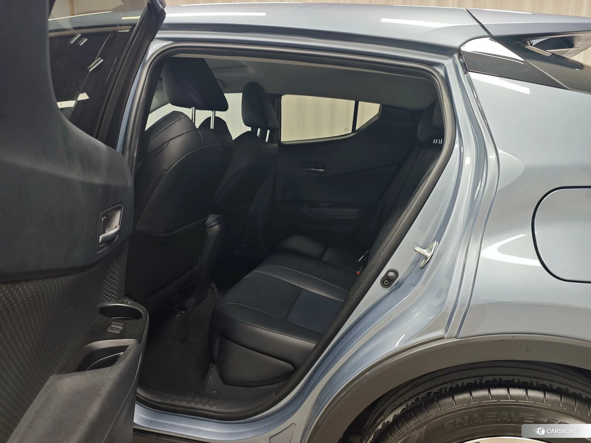 Toyota C-HR id 4473646 из Китая 7