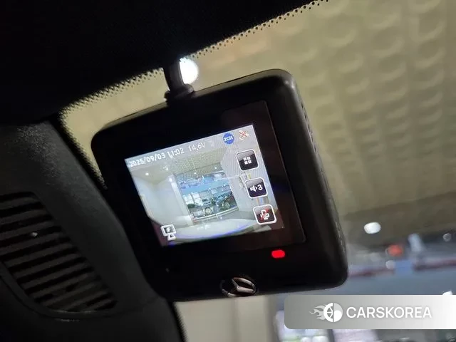 Mercedes-Benz E-Class W214 id 3109430 из Кореи 7