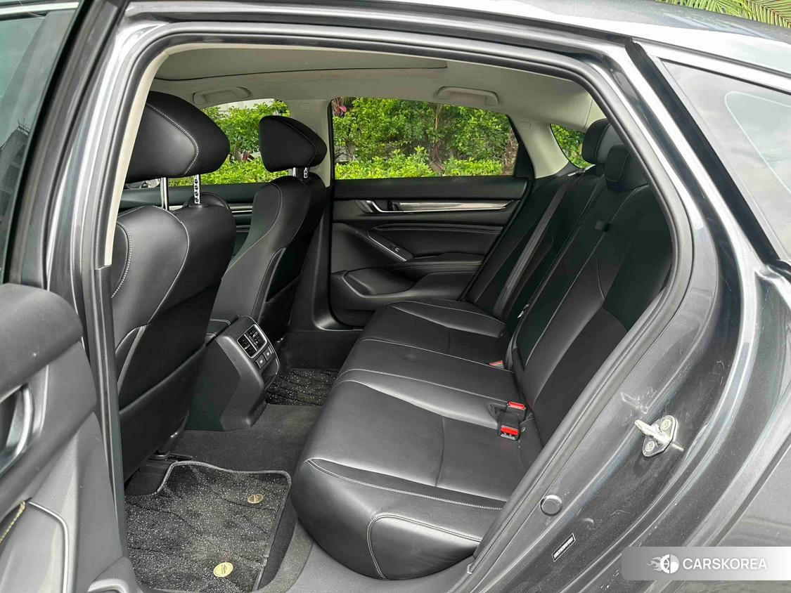 Honda Accord id 4455417 из Китая 7