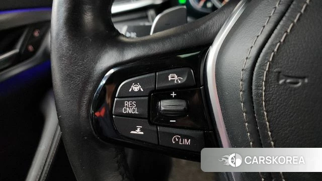 BMW 5 Series (G30) id 4305213 из Кореи 7