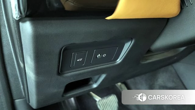 Land Rover Discovery 5 id 3954938 из Кореи 7