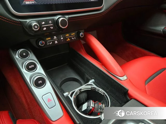 Ferrari GTC4 Russo id 4490604 из Кореи 7
