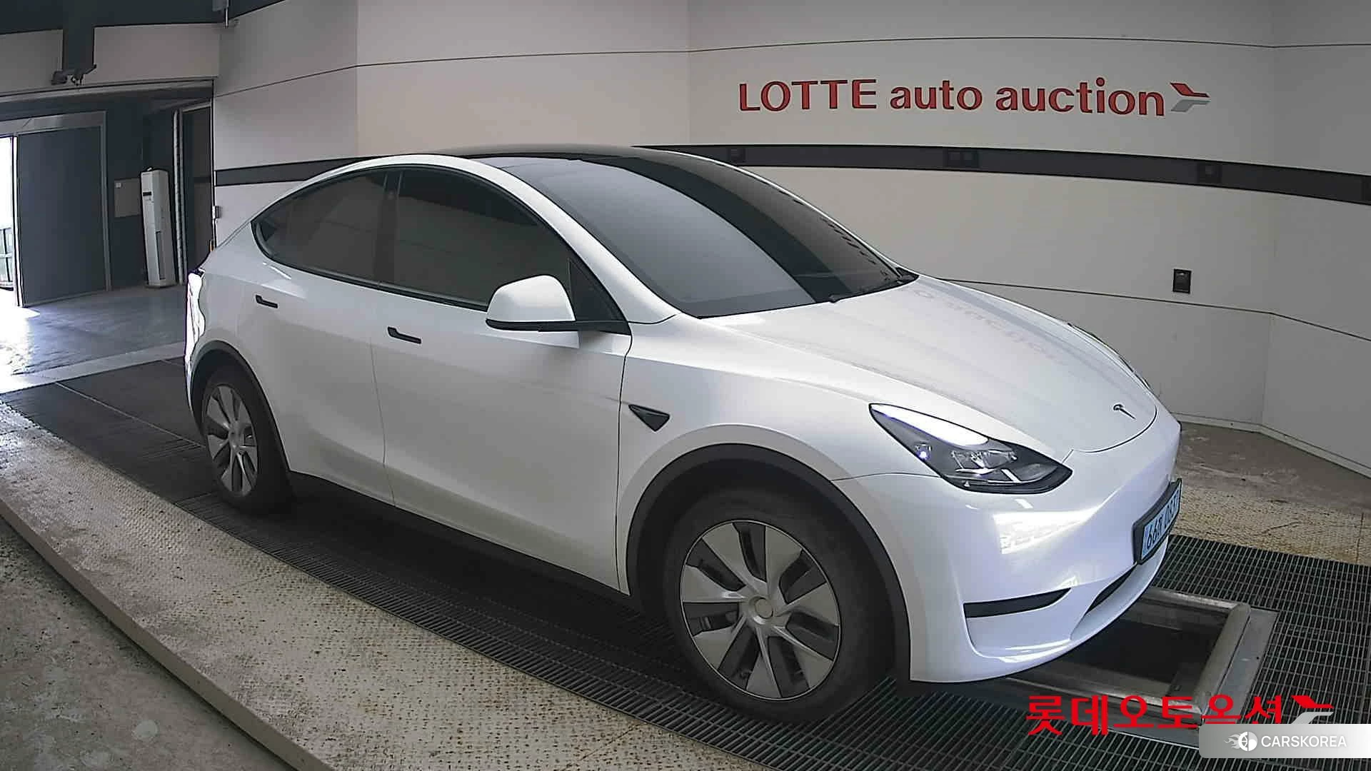 Tesla Model Y RWD id 4909363 из Кореи 7