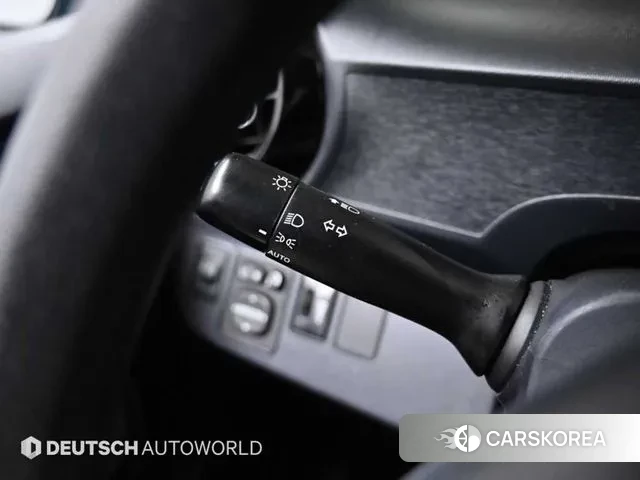 Toyota Prius C id 3593408 из Кореи 7