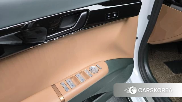 Hyundai Grandeur Hybrid (GN7) id 3841627 из Кореи 7