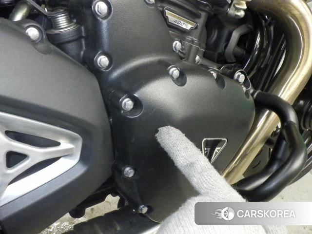 Triumph SPEED 400 id 3946671 из Японии 7