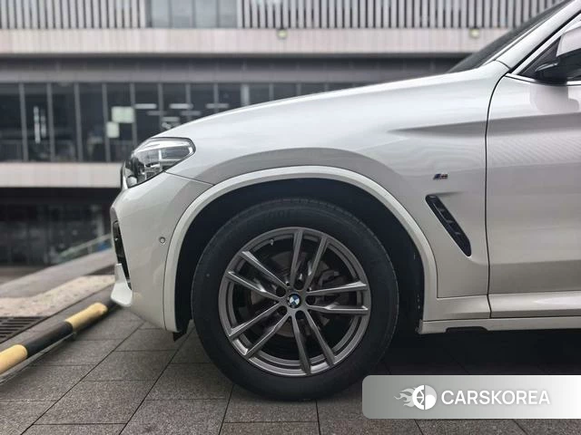 BMW X3 id 4299408 из Китая 7