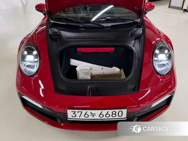 Porsche 911(992) id 3428386 из Кореи 7