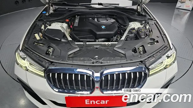 BMW 5 Series (G30) id 2744641 из Кореи 7