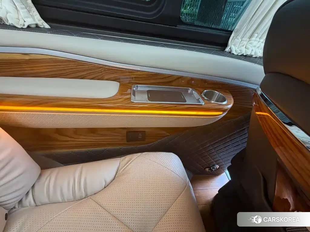 Mercedes-Benz V-Class id 4654436 из Китая 7
