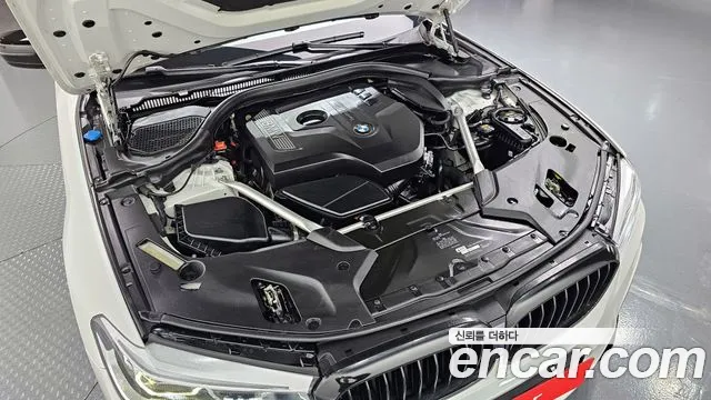 BMW 5 Series (G30) id 2664785 из Кореи 7