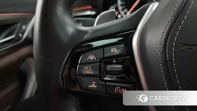 BMW 5 Series (G30) id 4520715 из Кореи 7