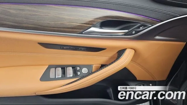 BMW 5 Series (G30) id 2891546 из Кореи 7