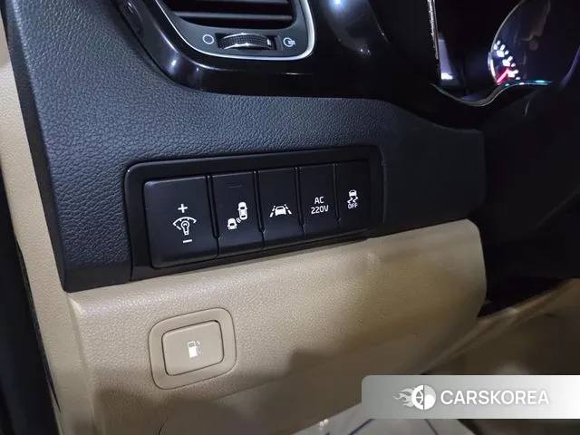 Kia The New Carnival id 3243260 из Кореи 7