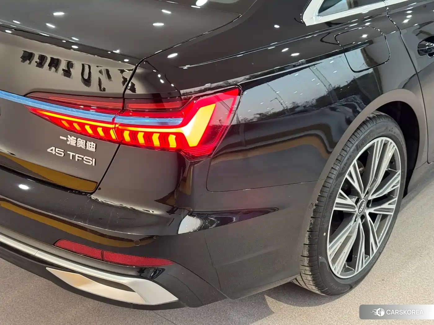 Audi A6L id 4628143 из Китая 7
