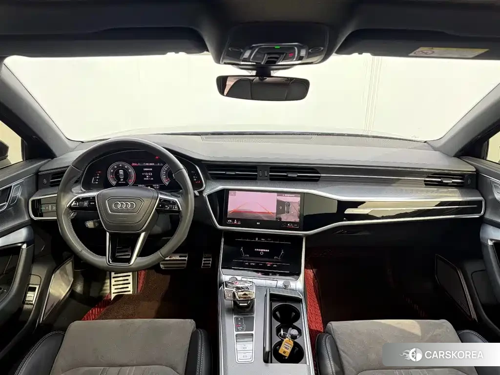 Audi A6L id 4601824 из Китая 7