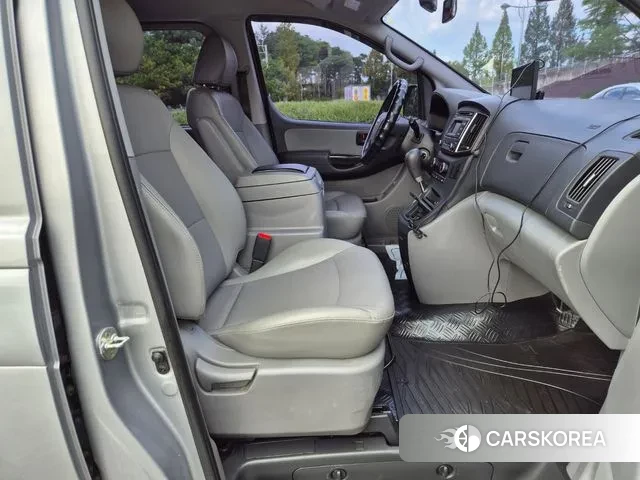 Hyundai The New Grand Starex id 3029528 из Кореи 7