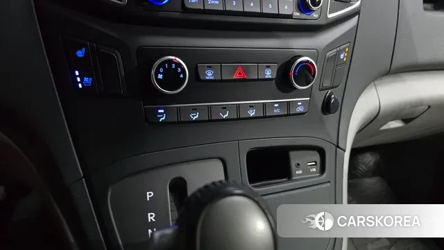 Hyundai The New Grand Starex id 3111901 из Кореи 7