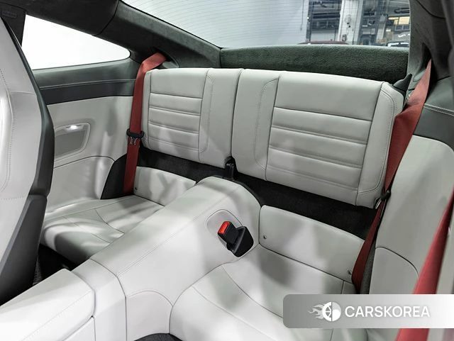 Porsche 911(992) id 4864530 из Кореи 7
