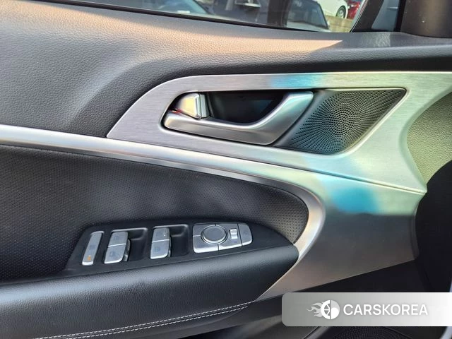 Genesis G70 id 4331526 из Кореи 7