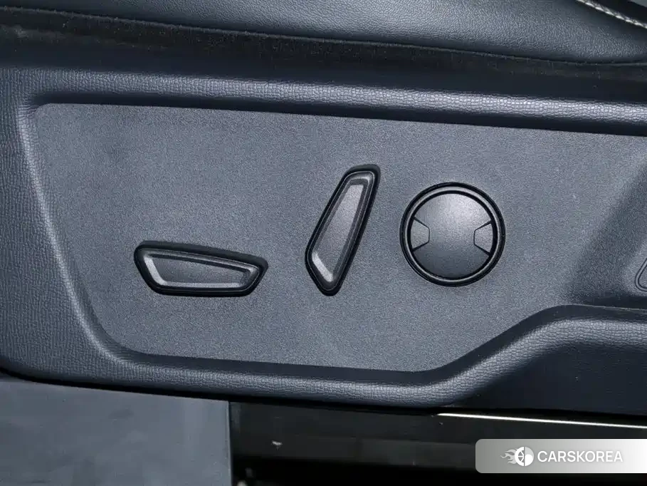 Ford Mustang id 4514160 из Китая 7