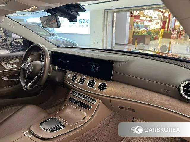 Mercedes-Benz E-class id 4264949 из Китая 7