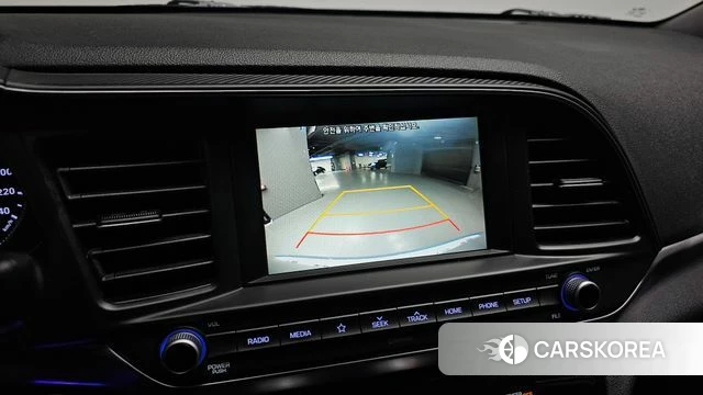 Hyundai The New Avante AD id 3800979 из Кореи 7