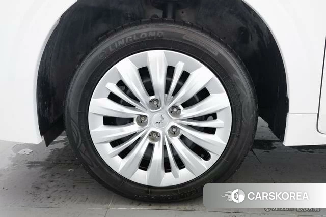 Wuling Automobile Wuling Jiachen id 4254585 из Китая 7