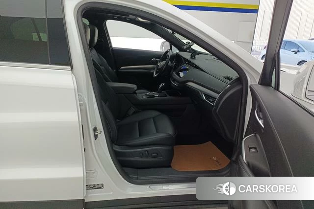 Cadillac XT4 id 3775299 из Китая 7