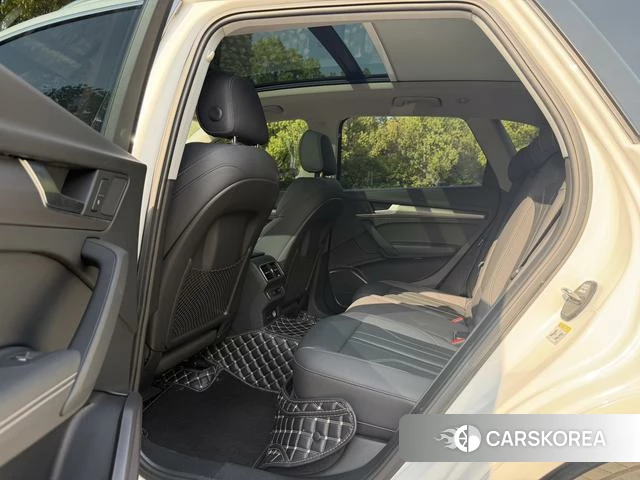 Audi Q5L id 4276780 из Китая 7