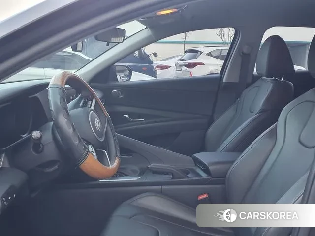 Hyundai Avante (CN7) id 3483116 из Кореи 7