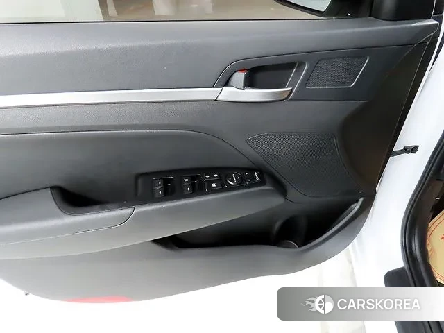 Hyundai The New Avante AD id 3520063 из Кореи 7