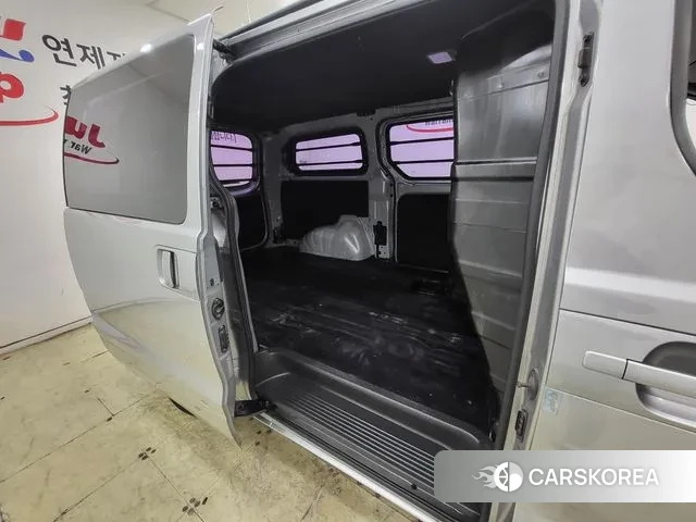 Hyundai The New Grand Starex id 3315505 из Кореи 7