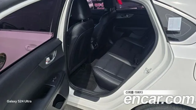 Kia Come New K3 id 2719577 из Кореи 7