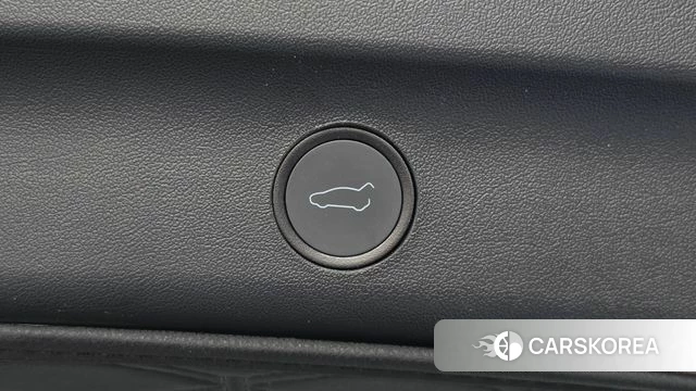 Tesla Model Y id 4757693 из Кореи 7